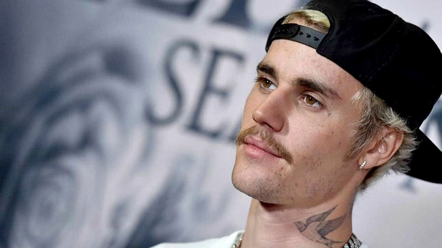 Justin Bieber, 4 yıl aradan sonra yeni albümünü yayınladı